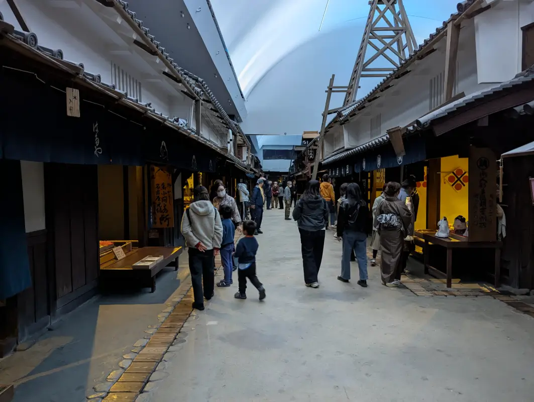 Luca & Nico explore an Edo-era street exhibit in Osaka, a family-friendly museum experience blending culture, history, and kids’ curiosity.